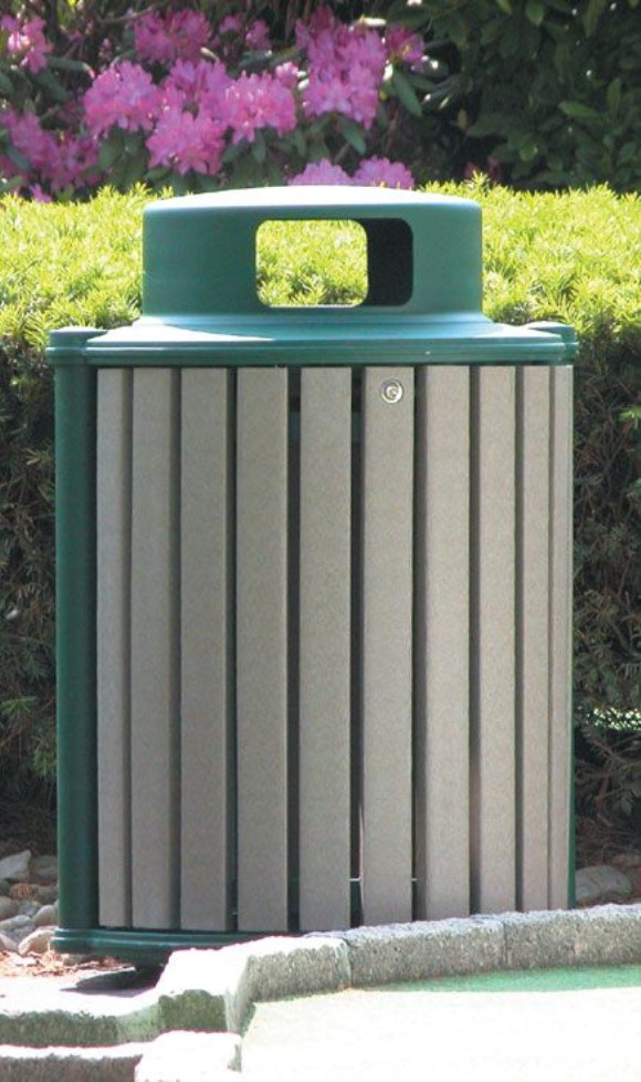 Victoria Waste Receptacle 32 Gal Dome Top