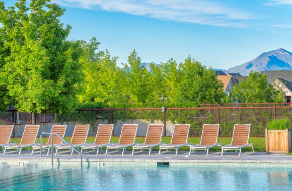 Commercial grade hotsell pool loungers