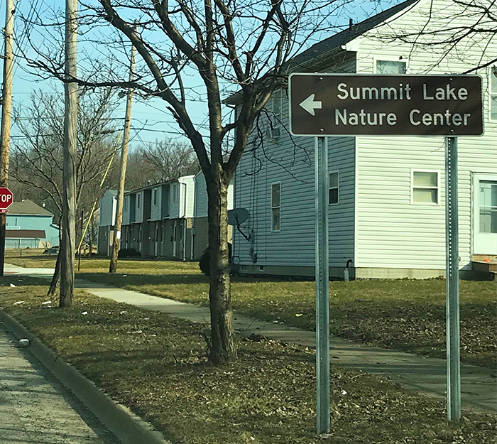 Metro Park Aluminum Sign