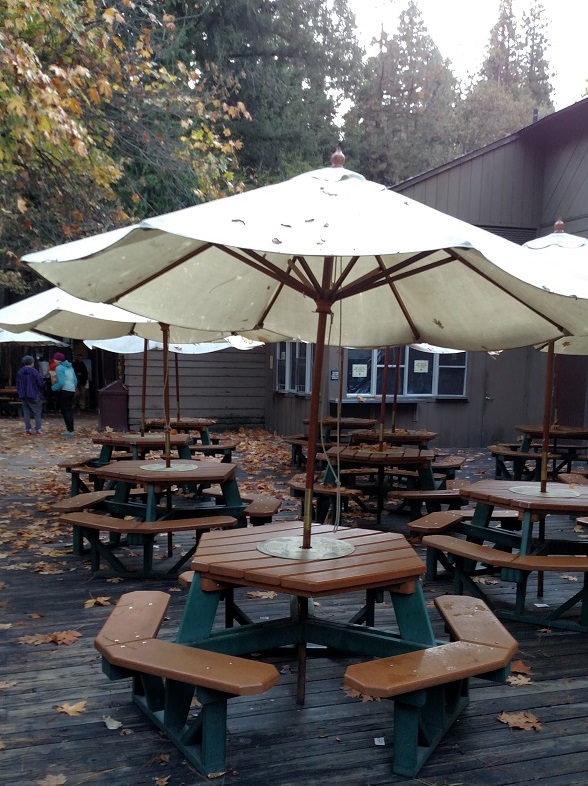 Yosemite’s HDPE hexagon outdoor tables