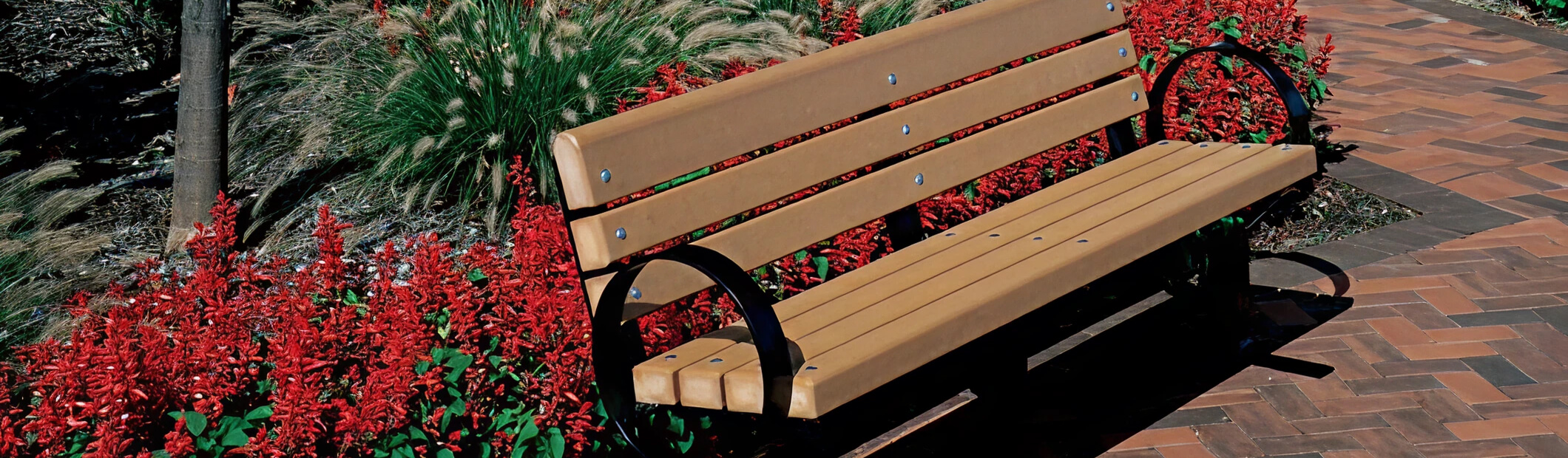 Outdoor commercial furniture