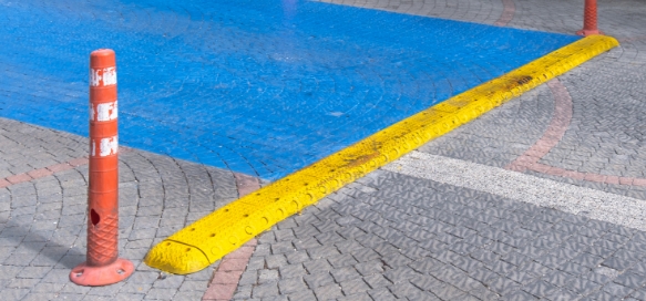 Commercial Speed Bump For Parking Lot